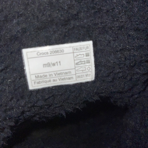 Crocs Boots - Picture 5 of 5